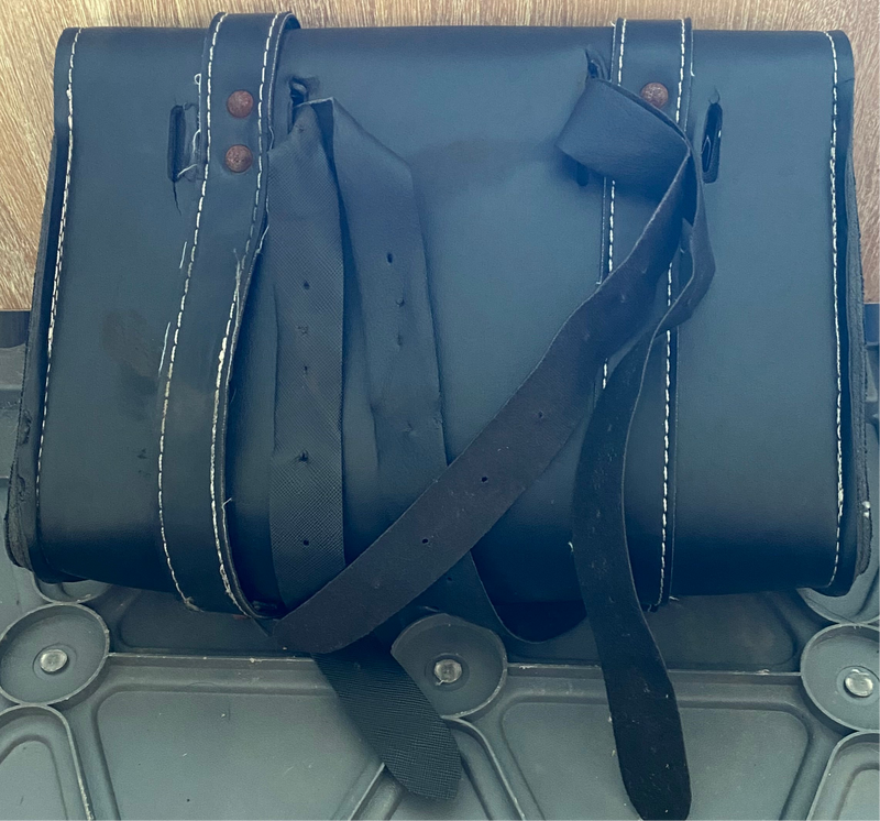 Per-loved Leather Tool Bag